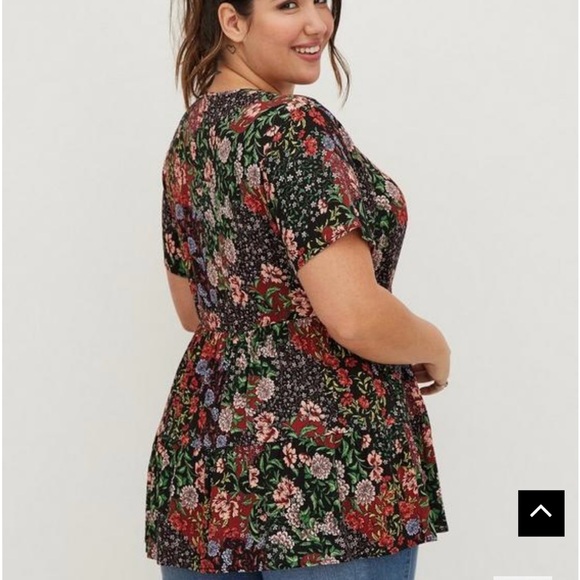 Torrid Dark Floral Top - Picture 2 of 11
